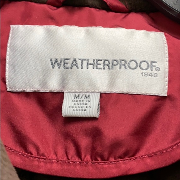 Weatherproof jacket - Picture 4 of 5